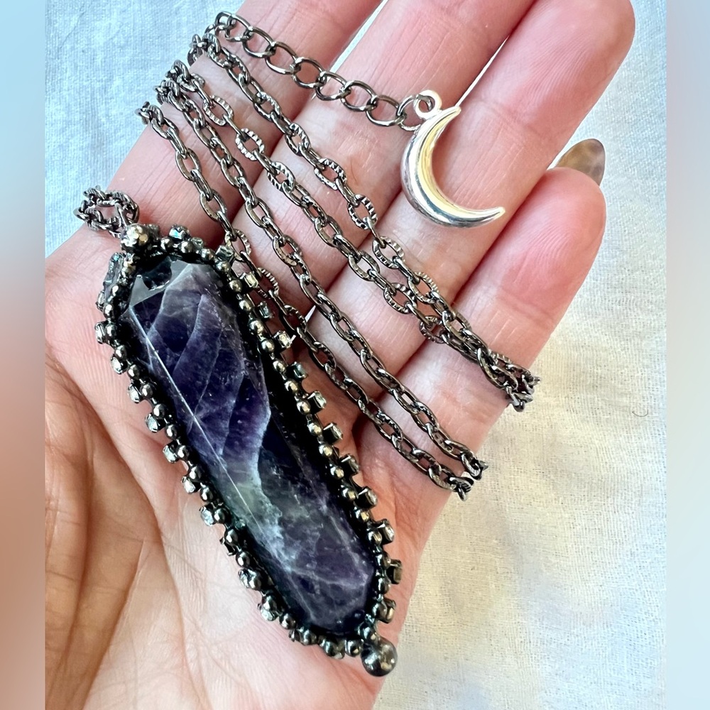 Amethyst Point Pendant Necklace in Silver-Tone Setting